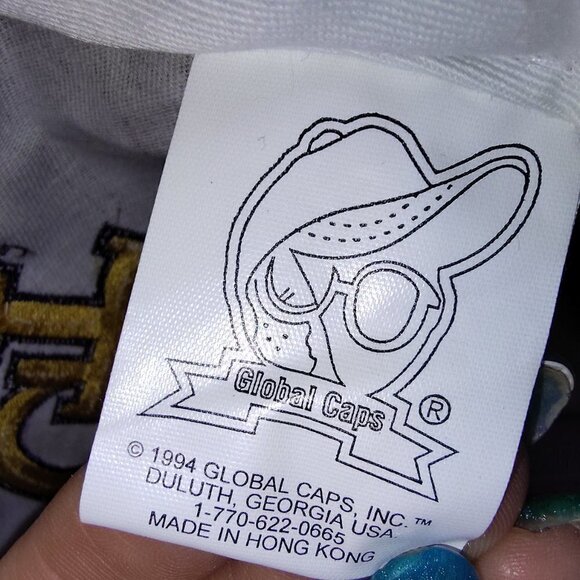 NWT! VTG 1994 Georgia Tech Yellow Jackets Global Caps BUZZ Big Logo Snapback Cap - Picture 8 of 9